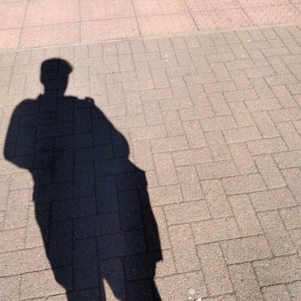 Addiction to Anonymity